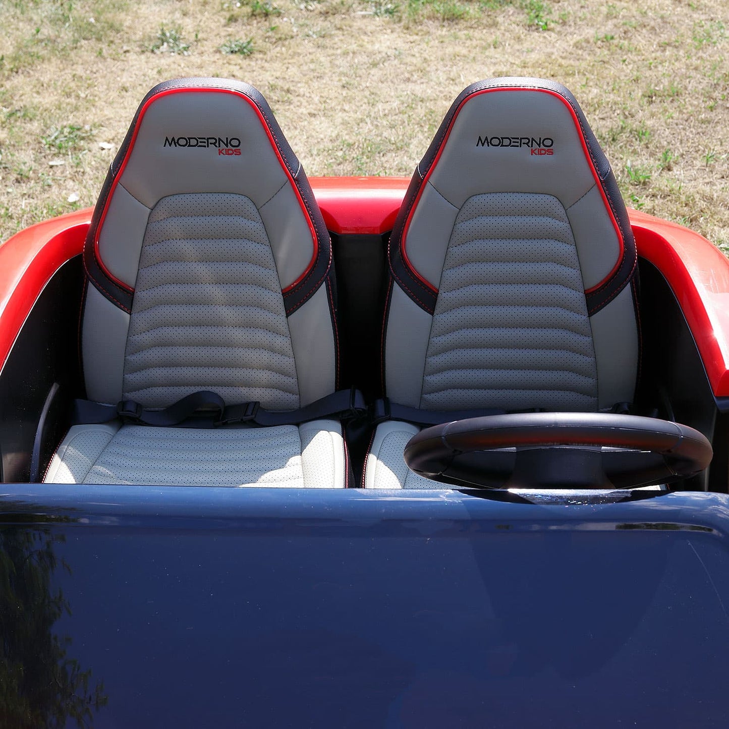 Roadster XXL Sport 24V Big Kids Ride-On Car | Red